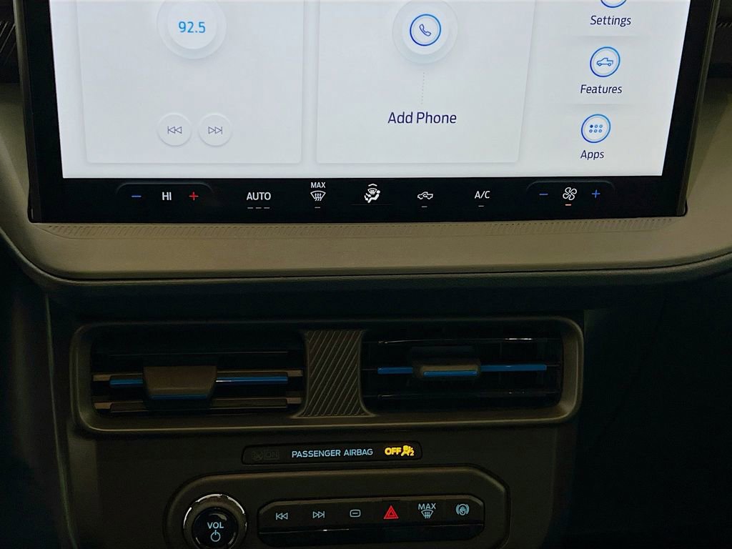 New 2026 Ford Maverick Lobo image 9