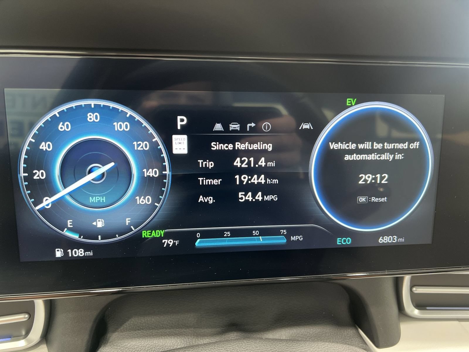 Used 2025 Hyundai Elantra Limited FWD image 15
