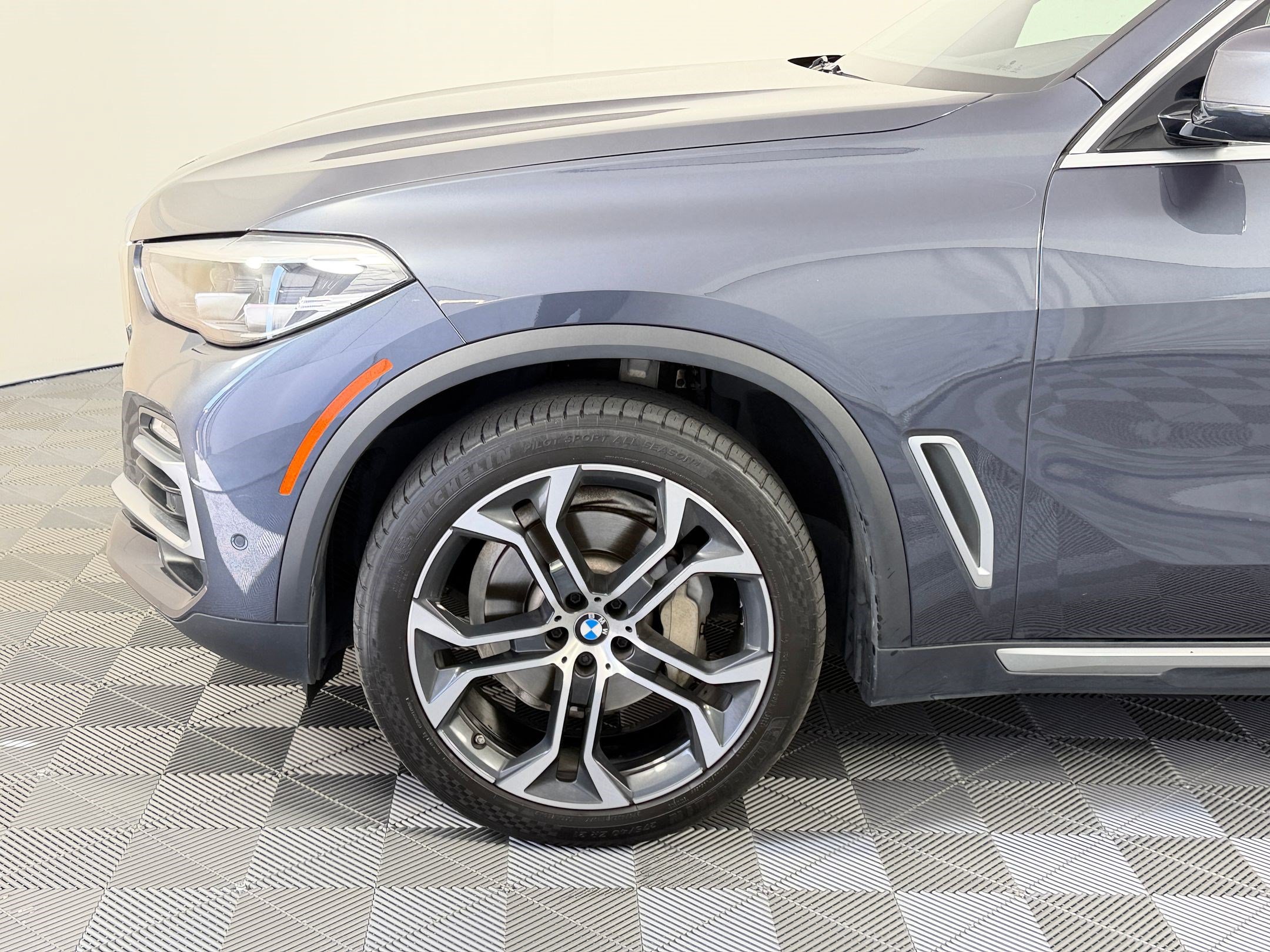 Used 2020 BMW X5 sDrive40i w/ Premium Package RWD image 13