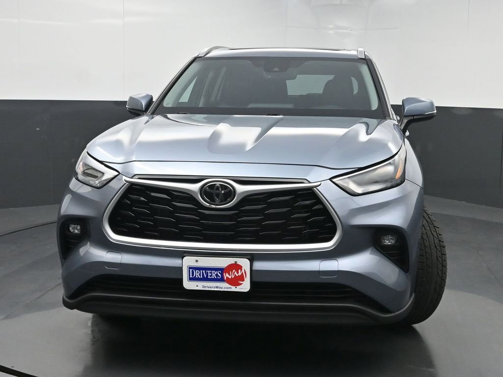 Used 2023 Toyota Highlander XLE image 40