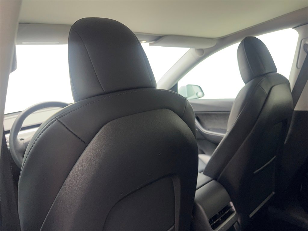 Used 2022 Tesla Model Y Performance image 35