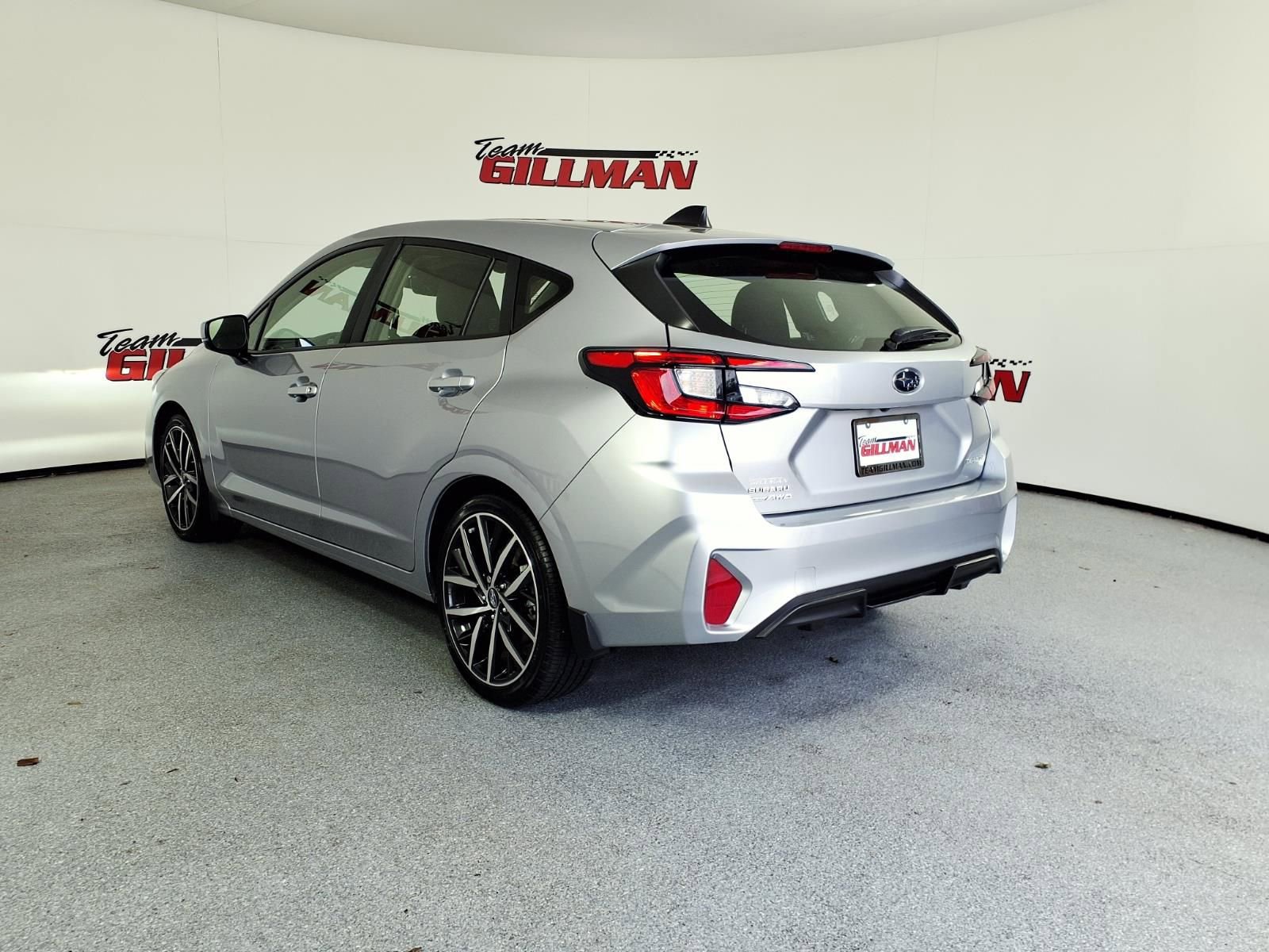 Used 2025 Subaru Impreza 2.0i Sport image 4