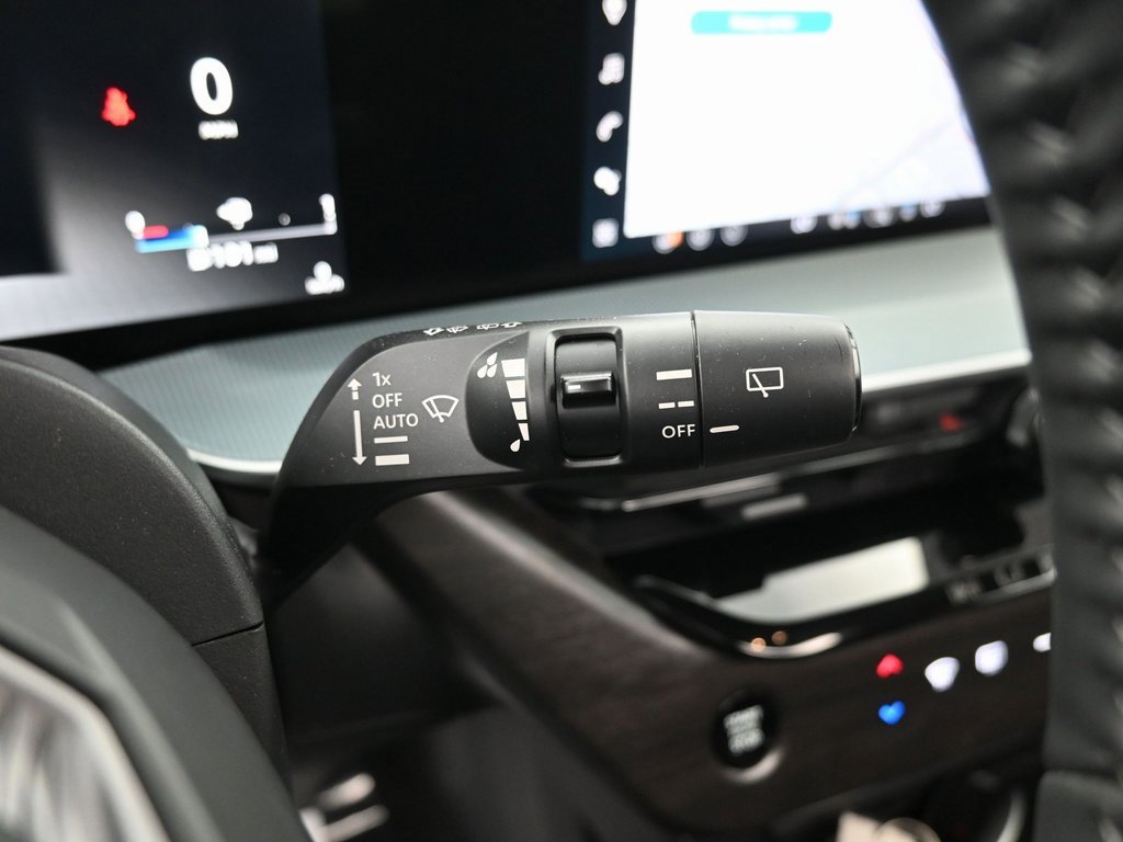 Used 2025 Nissan Murano Platinum w/ Cargo Package image 23