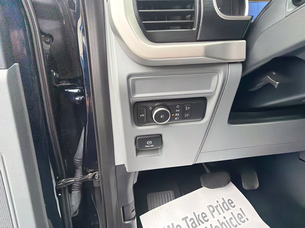 Used 2022 Ford F150 XLT w/ Equipment Group 301A Mid AWD/4WD image 28