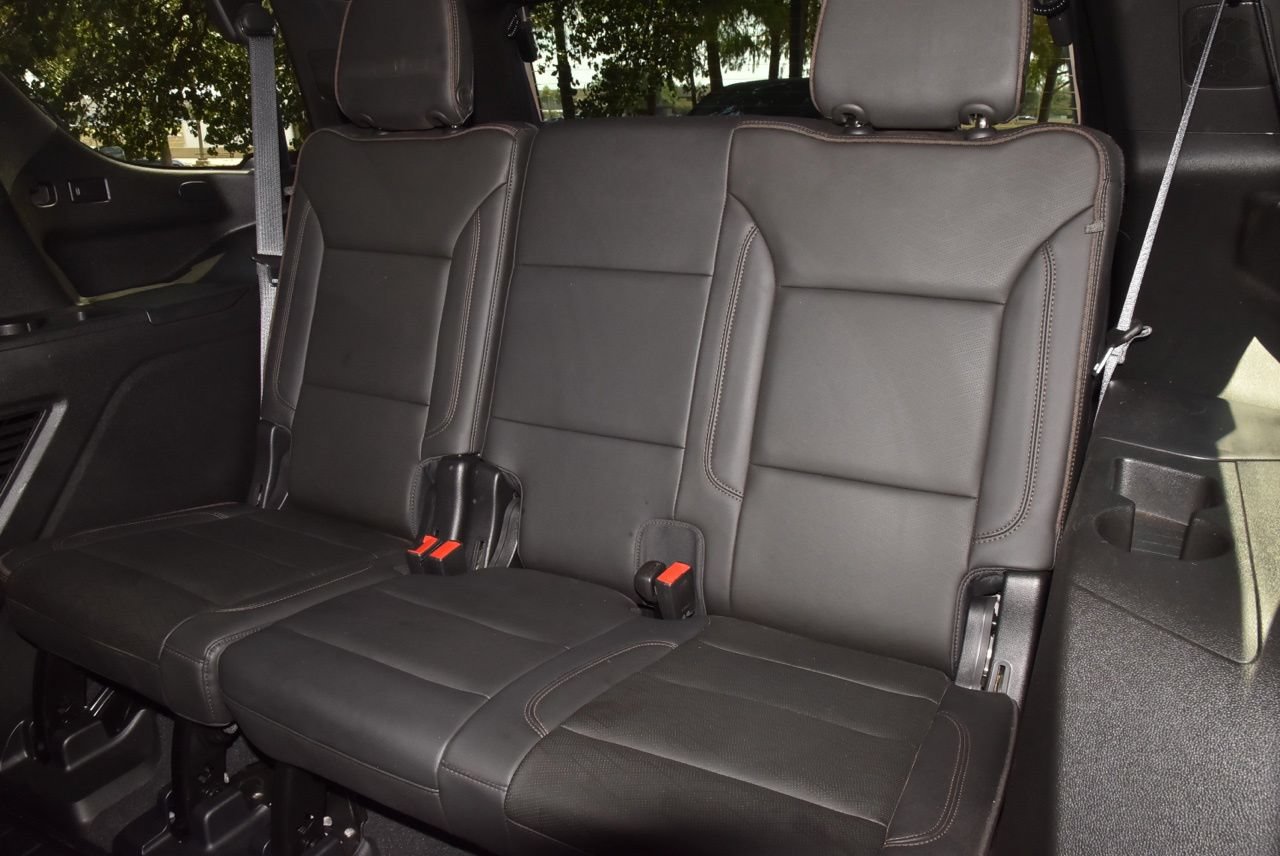 Used 2021 Chevrolet Tahoe High Country w/ Premium Package AWD/4WD image 15