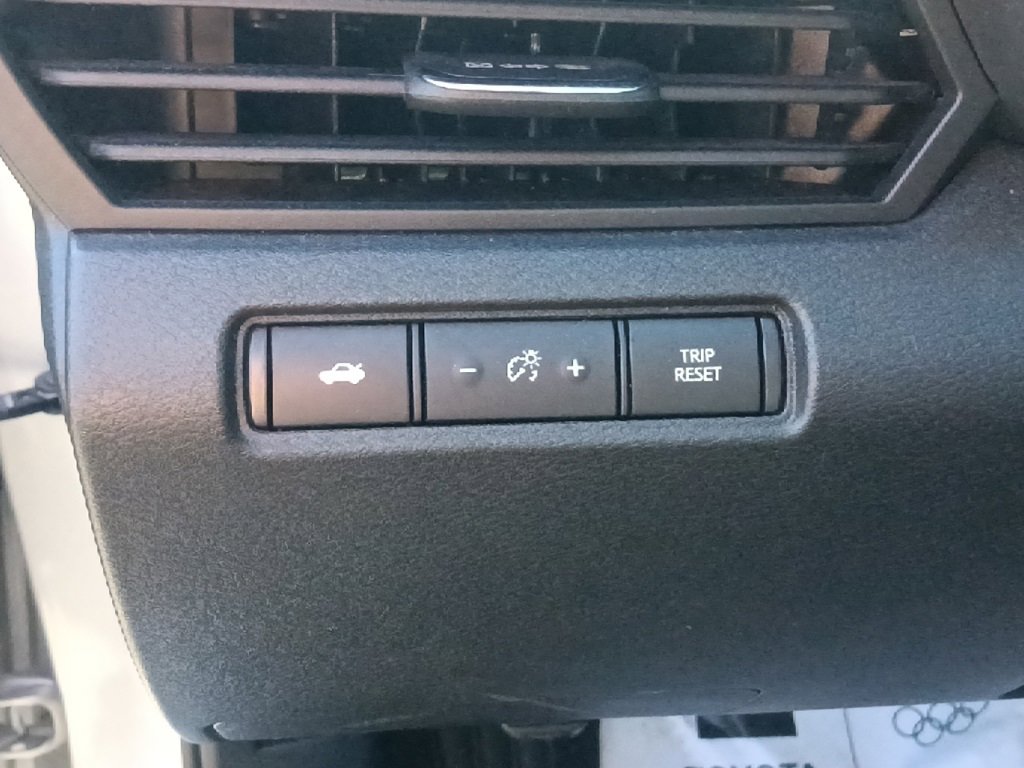 Used 2023 Nissan Altima 2.5 SV image 17