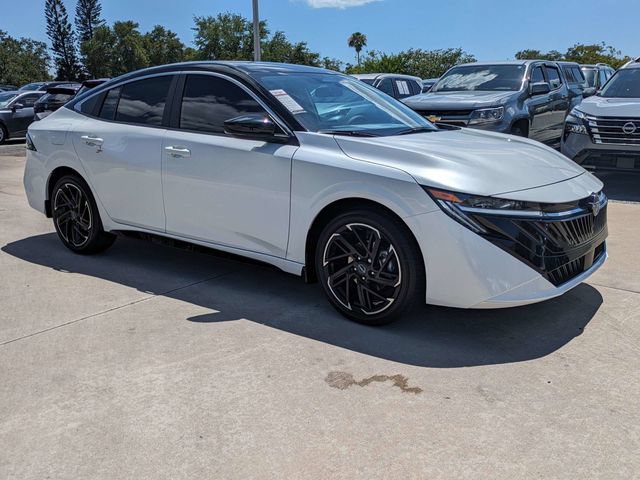 New 2026 Nissan Sentra SR w/ SR All Weather Package FWD image 2