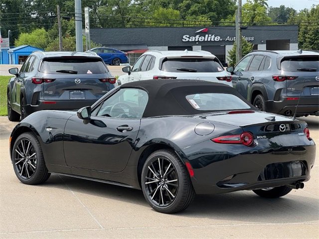 New 2025 MAZDA MX-5 Miata Grand Touring w/ Weather Package image 3