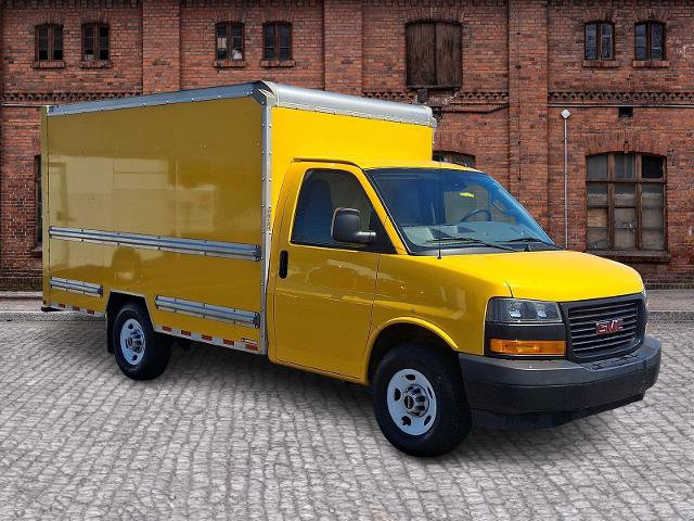 Used 2021 GMC Savana 3500 w/ Power Convenience Package image 3