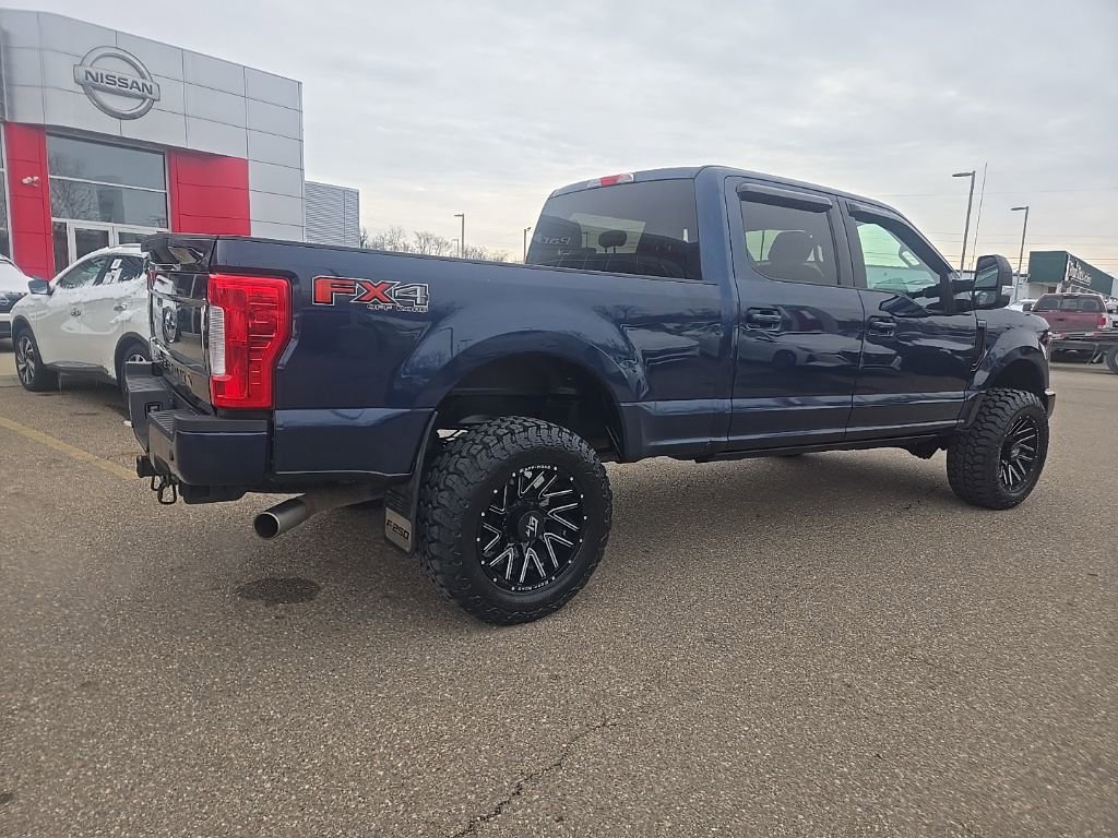 Used 2019 Ford F250 XLT w/ XLT Premium Package image 7