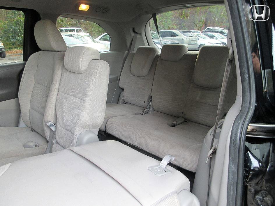 Used 2012 Honda Odyssey EX image 17