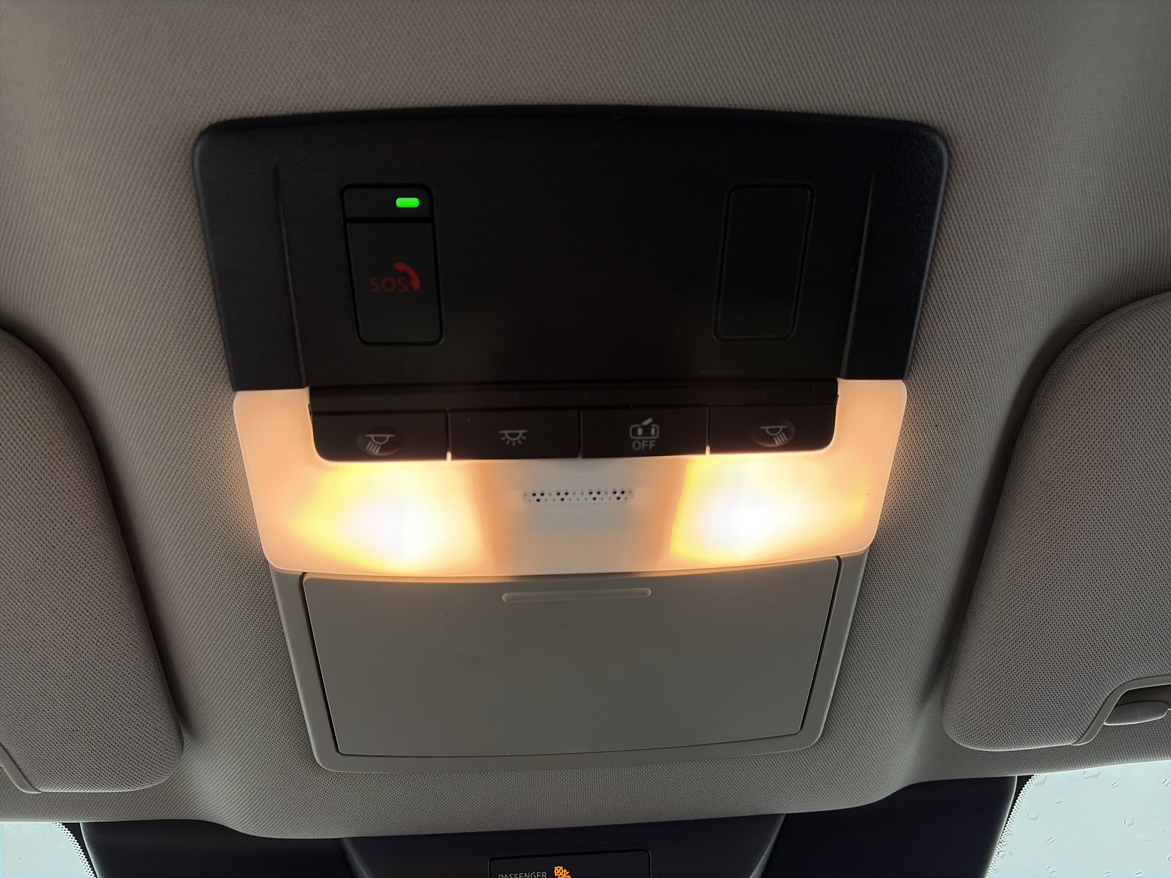 Used 2024 Nissan Pathfinder SV image 30