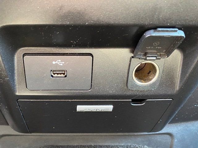 Used 2018 Ford F150 XLT w/ Trailer Tow Package image 15