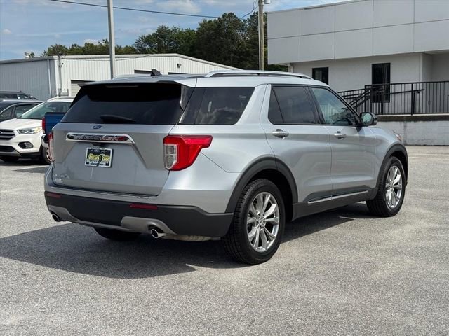 Used 2023 Ford Explorer Limited w/ Equipment Group 301A RWD image 3