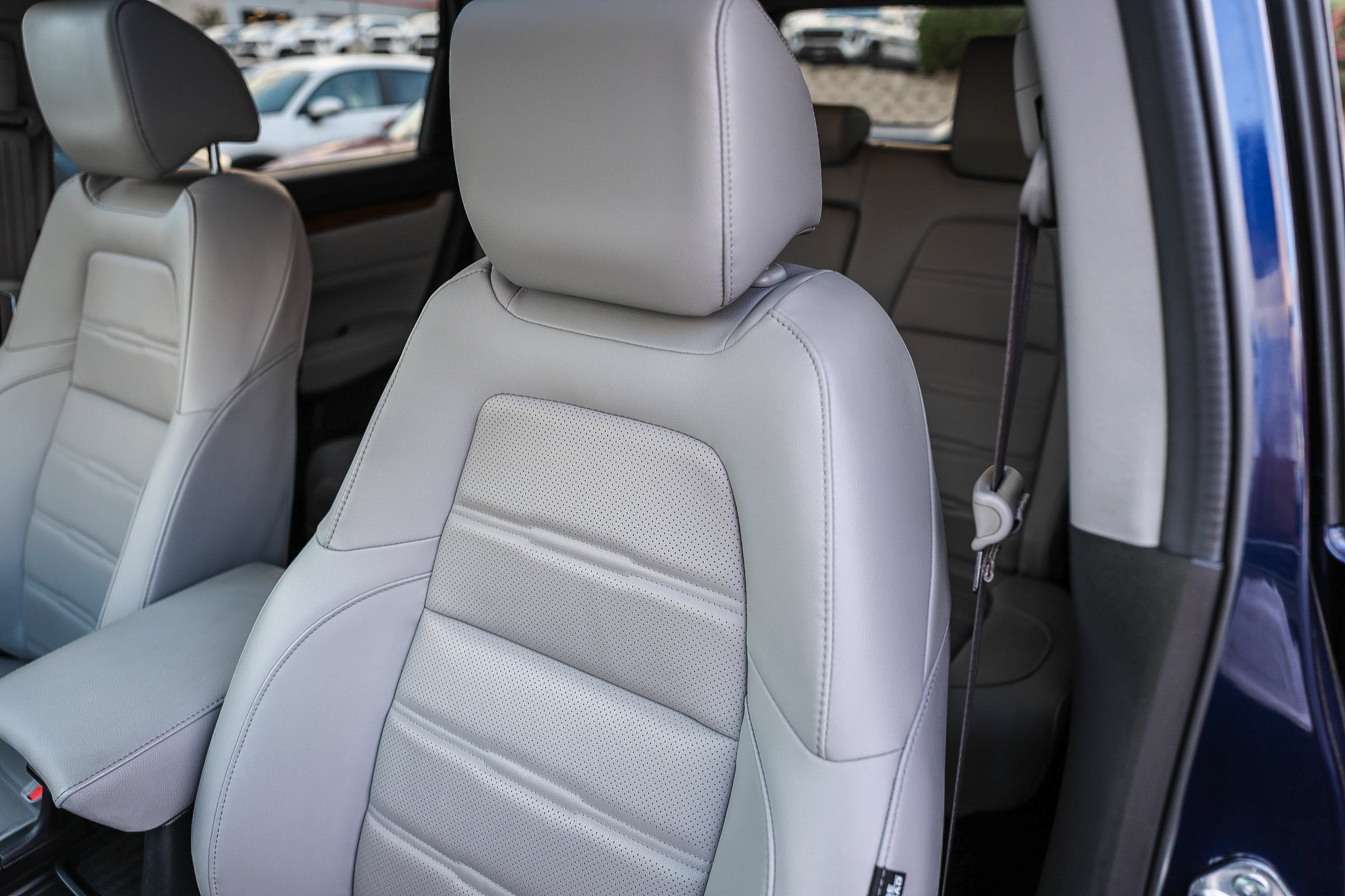 Certified 2022 Honda CR-V Touring image 18
