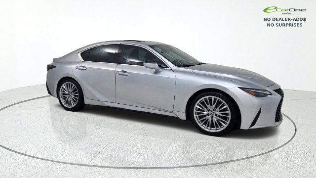 Used 2023 Lexus IS 300 w/ Premium Package RWD image 10