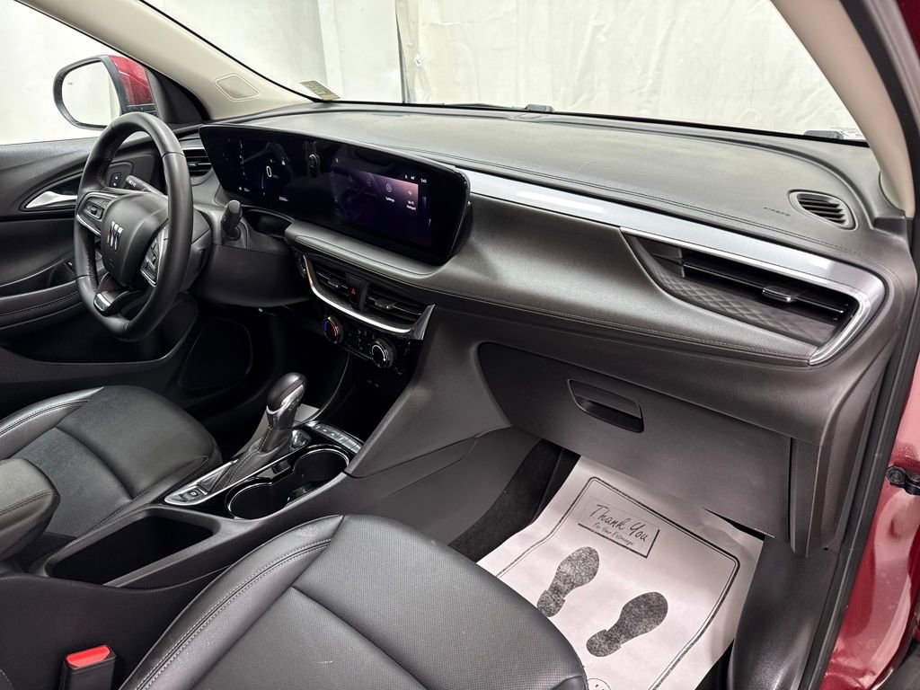 Used 2024 Buick Encore GX Sport Touring image 10