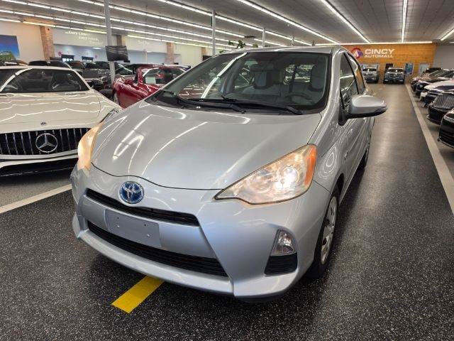 Used 2013 Toyota Prius C One FWD image 2