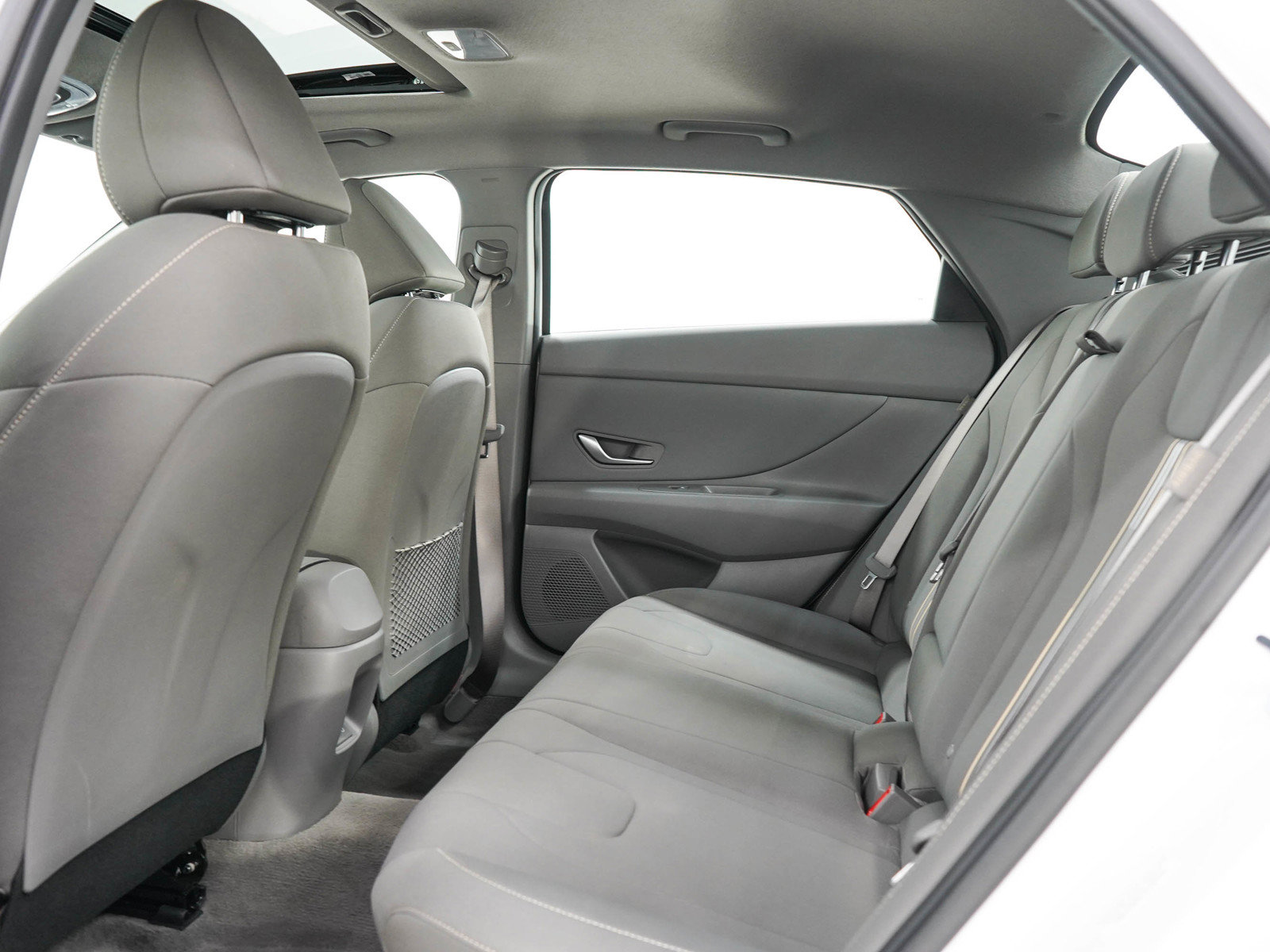 Certified 2026 Hyundai Elantra SEL Sport Premium FWD image 13
