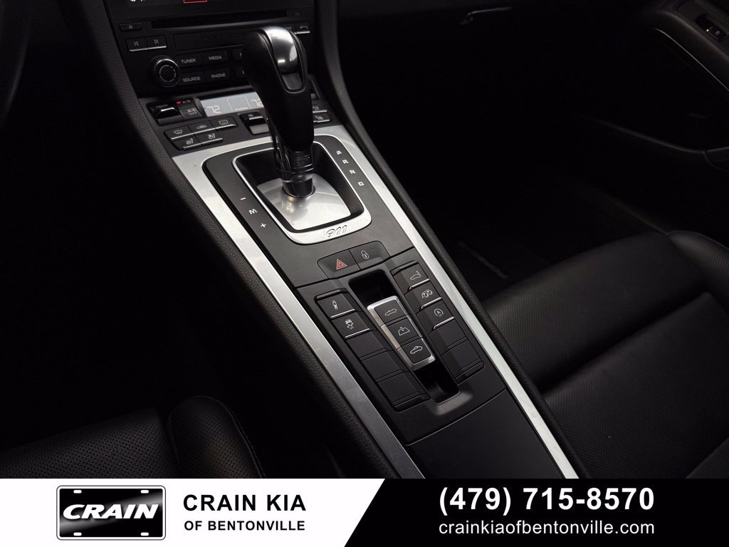 Used 2018 Porsche 911 Carrera RWD image 19