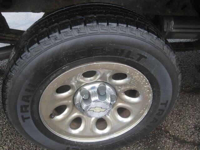 Used 2010 Chevrolet Silverado 1500 LT image 18