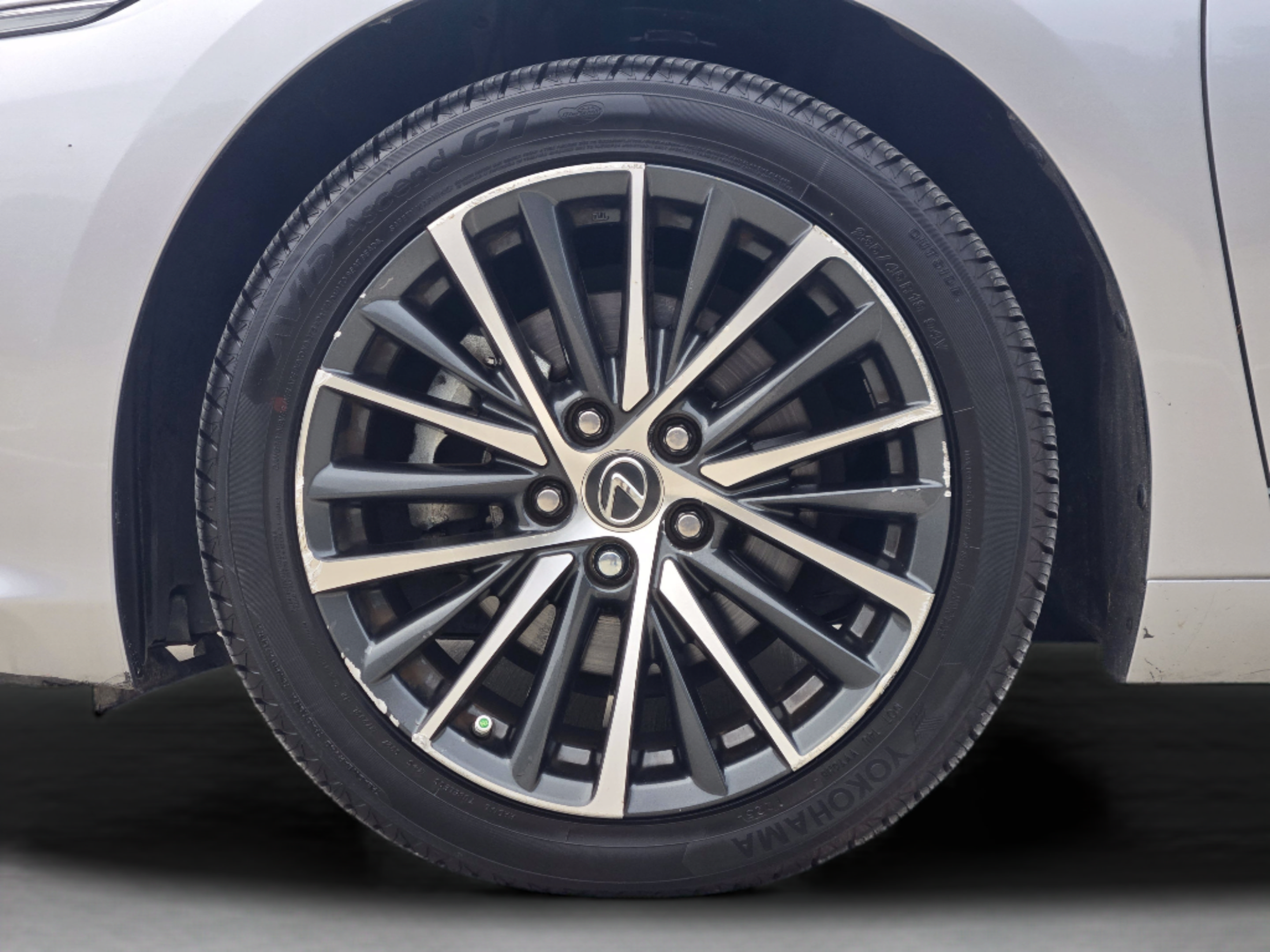 Used 2022 Lexus ES 350 w/ Premium Package FWD image 31