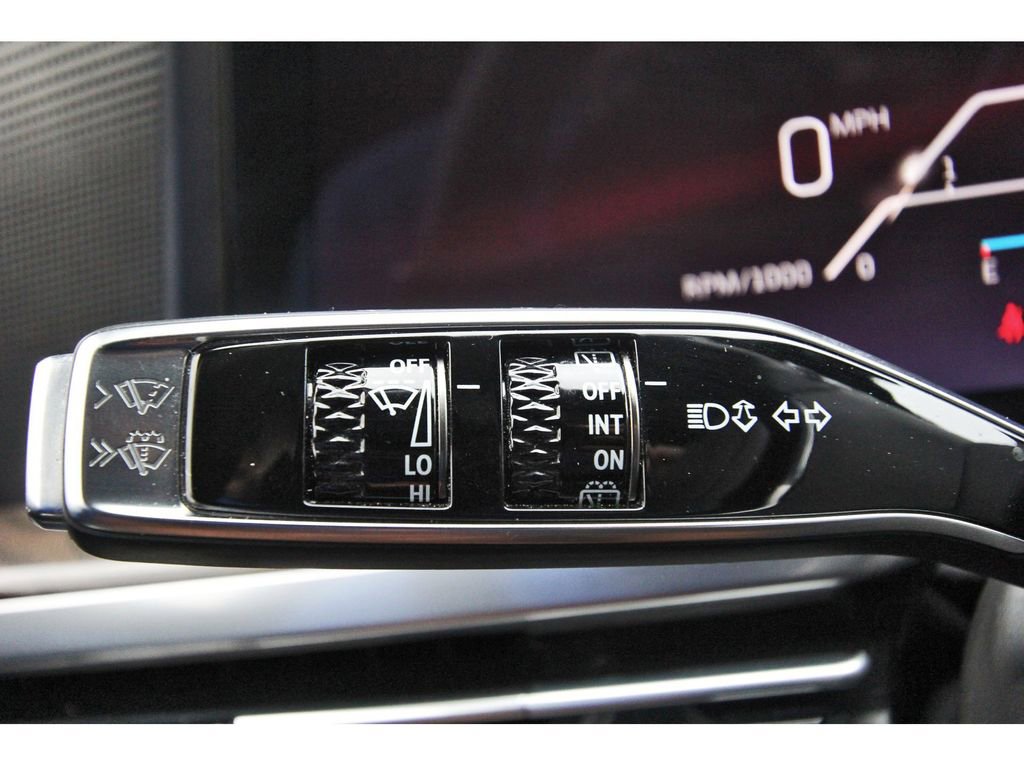 Certified 2025 Cadillac Escalade Sport Platinum image 17