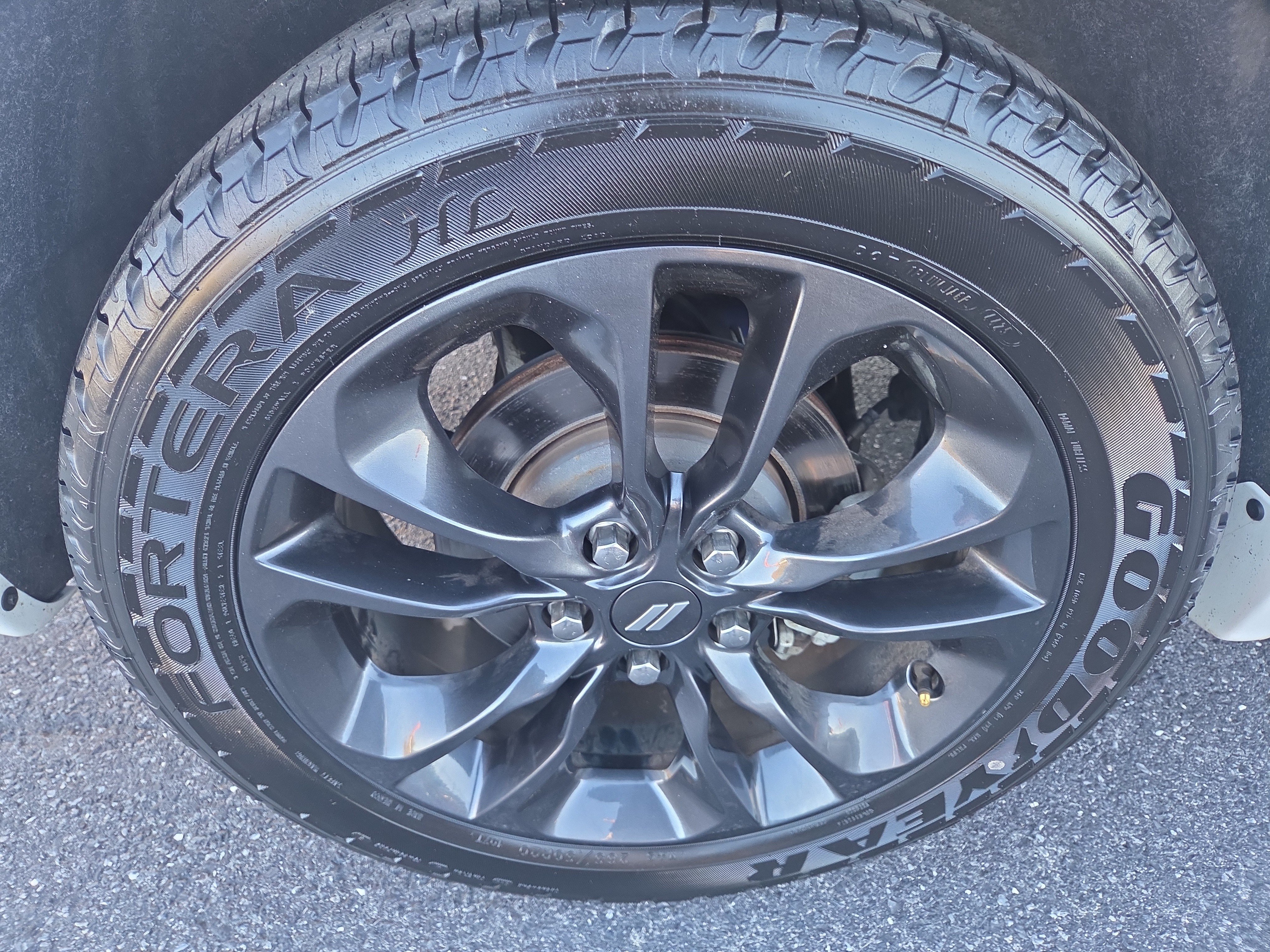 Used 2023 Dodge Durango R/T AWD/4WD image 11