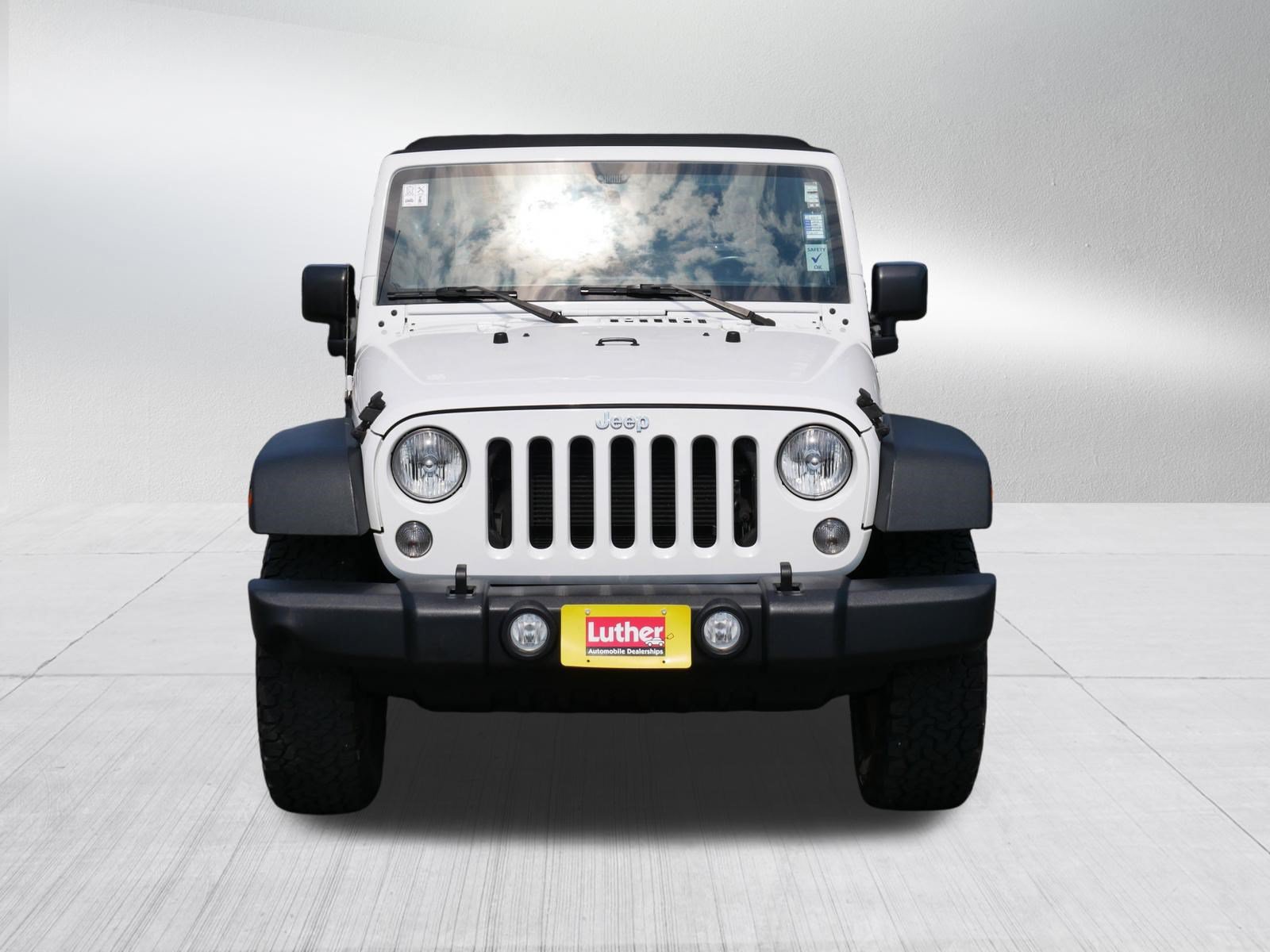 Used 2015 Jeep Wrangler Sport w/ Quick Order Package 24S AWD/4WD image 2