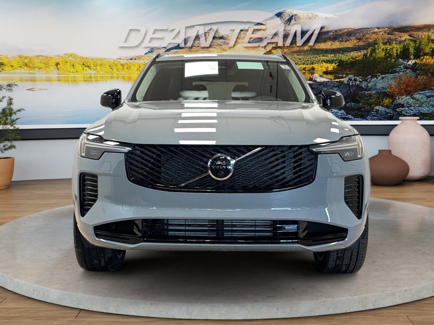 New 2026 Volvo XC90 T8 Ultra w/ Protection Package AWD/4WD image 8