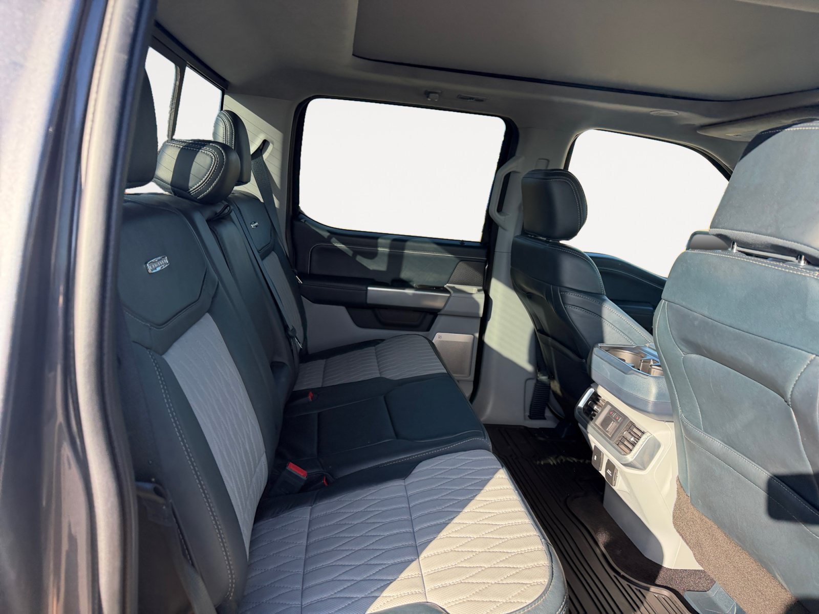 Used 2022 Ford F150 Limited AWD/4WD image 13