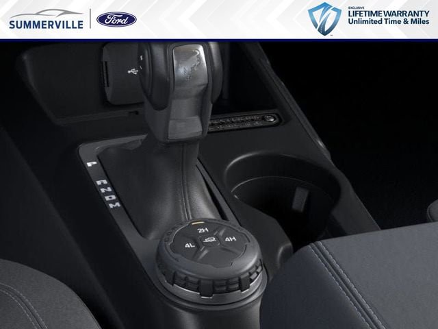 New 2025 Ford Bronco Outer Banks AWD/4WD image 19