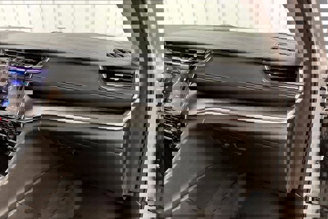 Used 2021 Jeep Grand Cherokee L Limited image 18