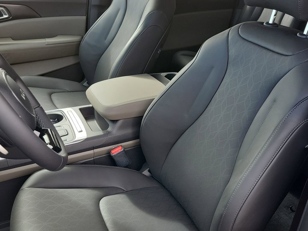 New 2026 Kia Carnival LXS image 9