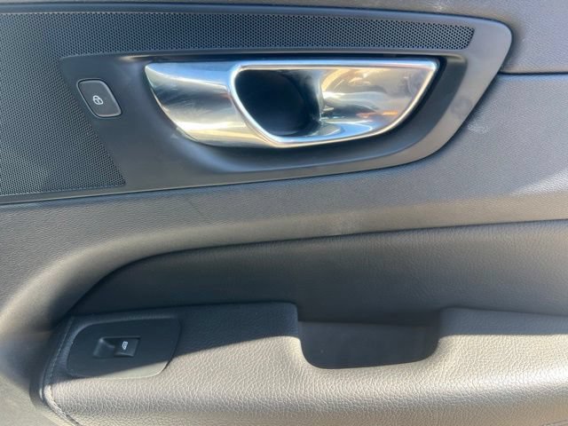 Used 2020 Volvo XC60 T5 Inscription AWD/4WD image 31