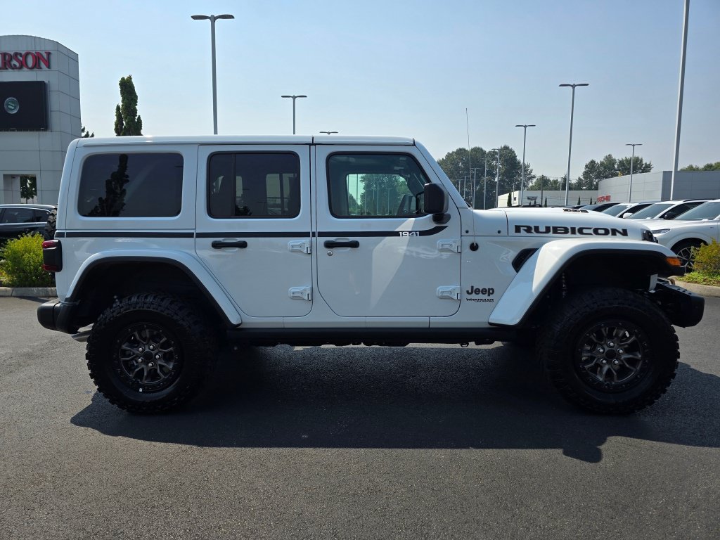 Used 2021 Jeep Wrangler Unlimited Rubicon w/ Dual Top Group AWD/4WD image 7
