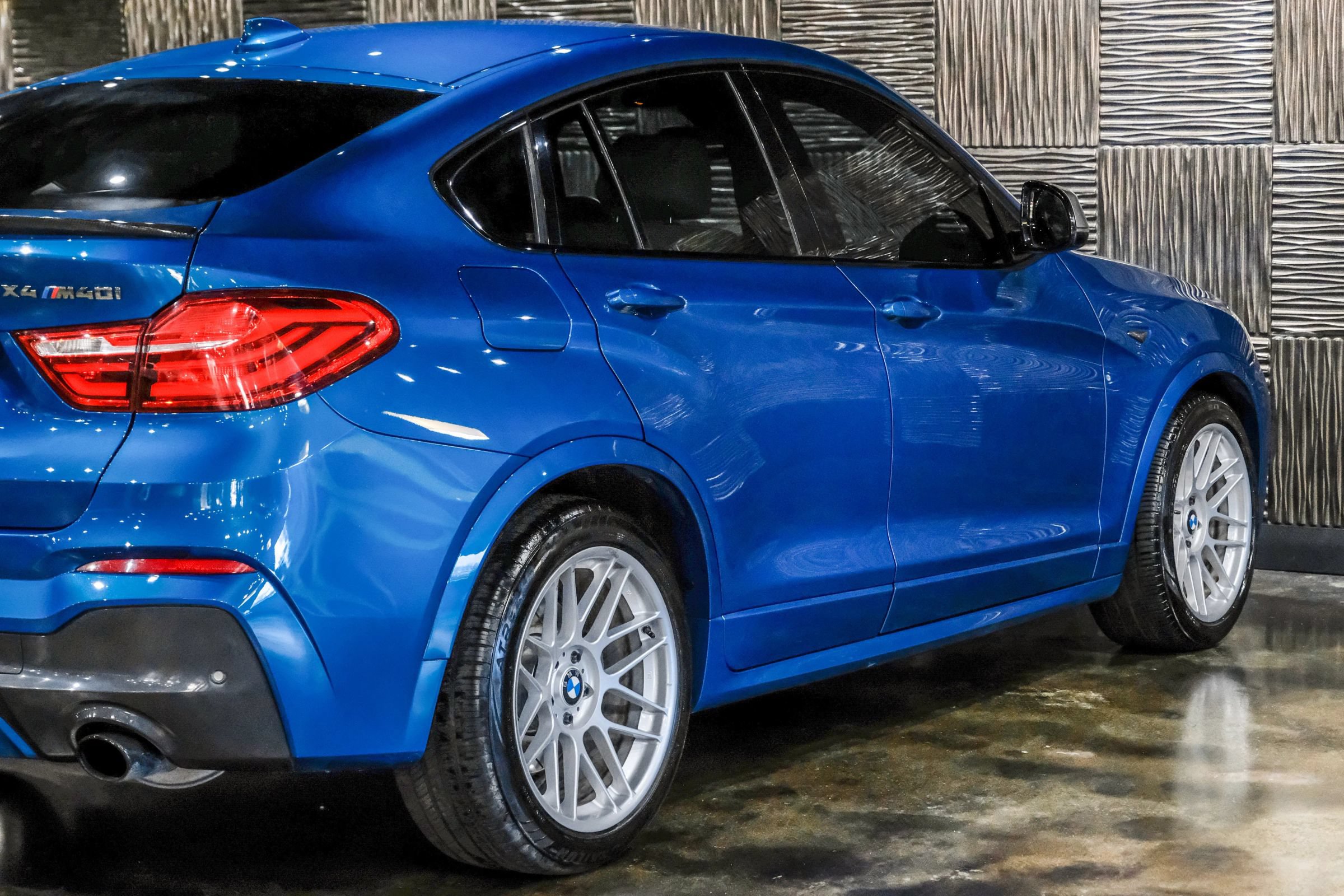 Used 2017 BMW X4 M40i AWD/4WD image 14