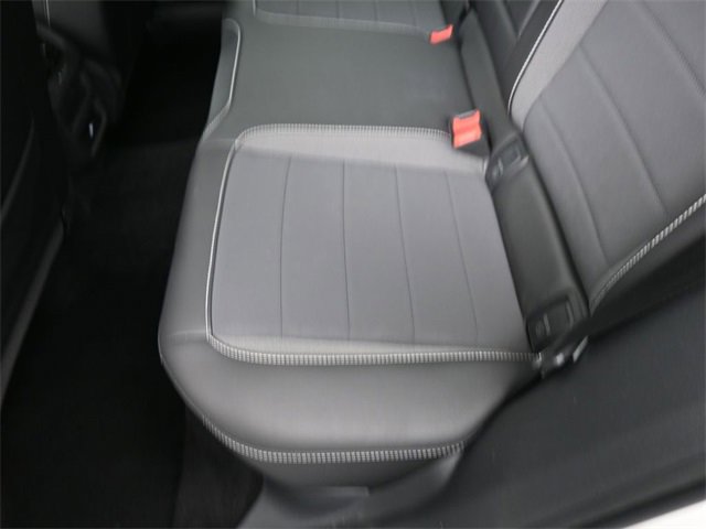 Used 2023 Volkswagen Taos SE w/ Panoramic Sunroof Package image 21