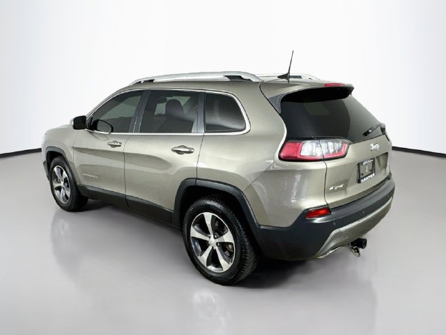 Used 2019 Jeep Cherokee Limited AWD/4WD image 10