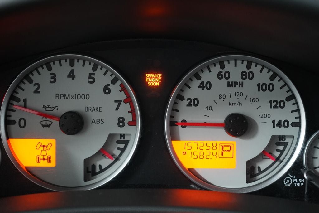 Used 2011 Nissan Xterra PRO-4X AWD/4WD image 16