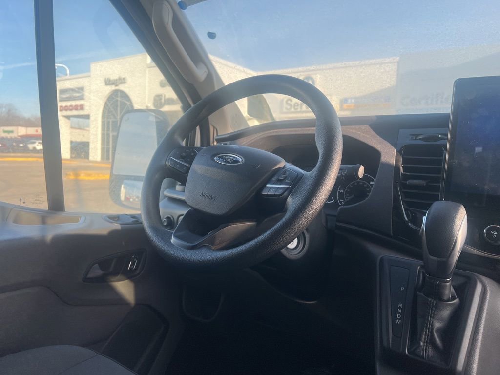 Used 2024 Ford Transit 350 XLT image 13