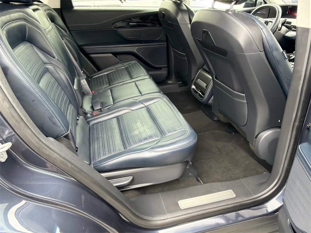Used 2024 Lincoln Nautilus Reserve image 15