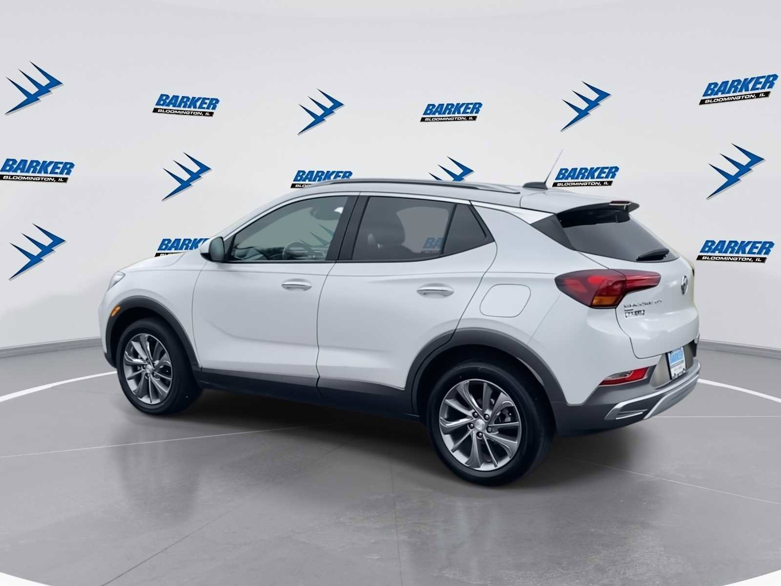 Used 2023 Buick Encore GX Essence w/ Experience Buick Package image 6