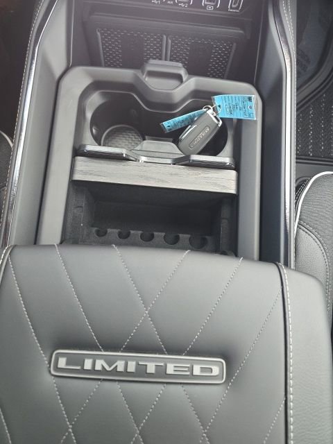 New 2026 RAM 3500 Limited image 33