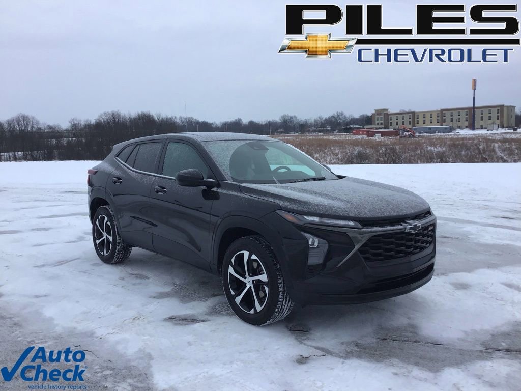 Used 2024 Chevrolet Trax RS w/ Driver Confidence Package