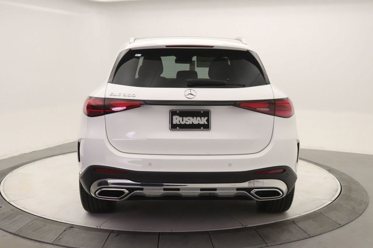 New 2026 Mercedes-Benz GLC 300 GLC 300 image 3