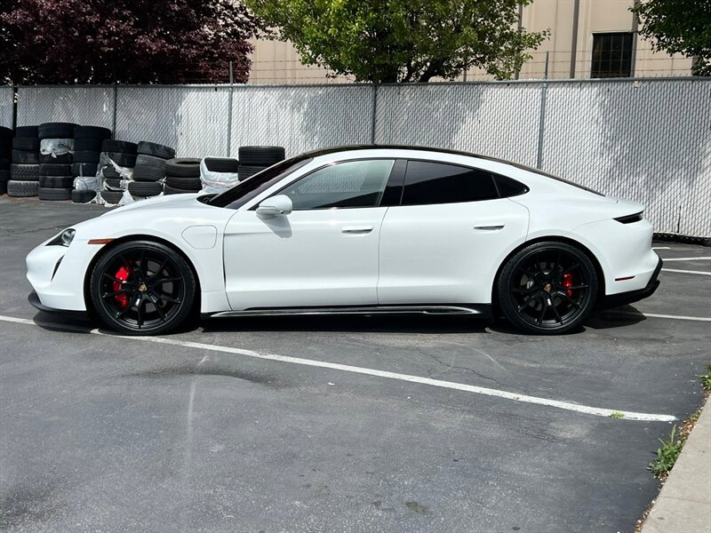 Used 2024 Porsche Taycan GTS AWD/4WD image 4