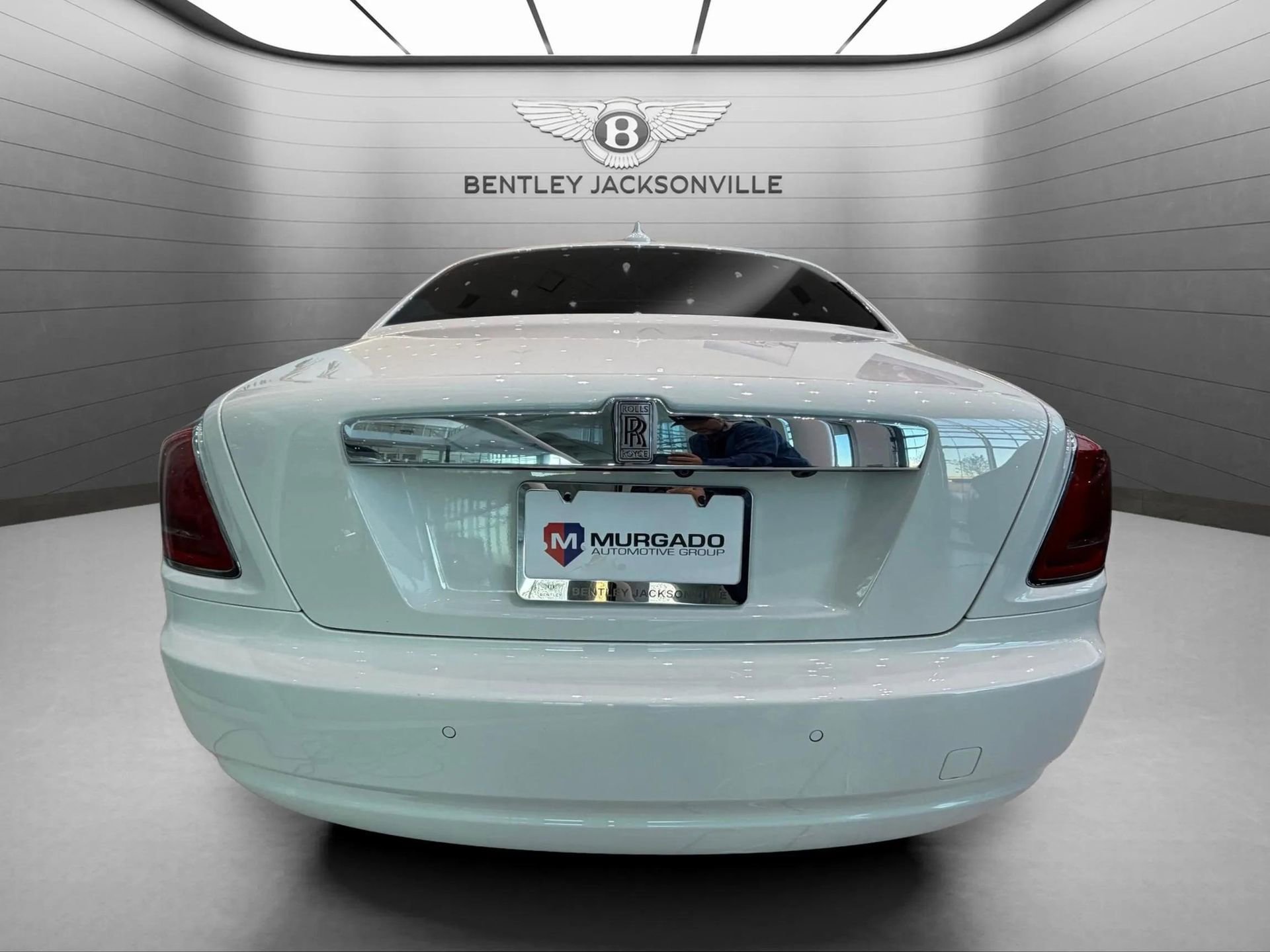 Used 2012 Rolls-Royce Ghost image 12