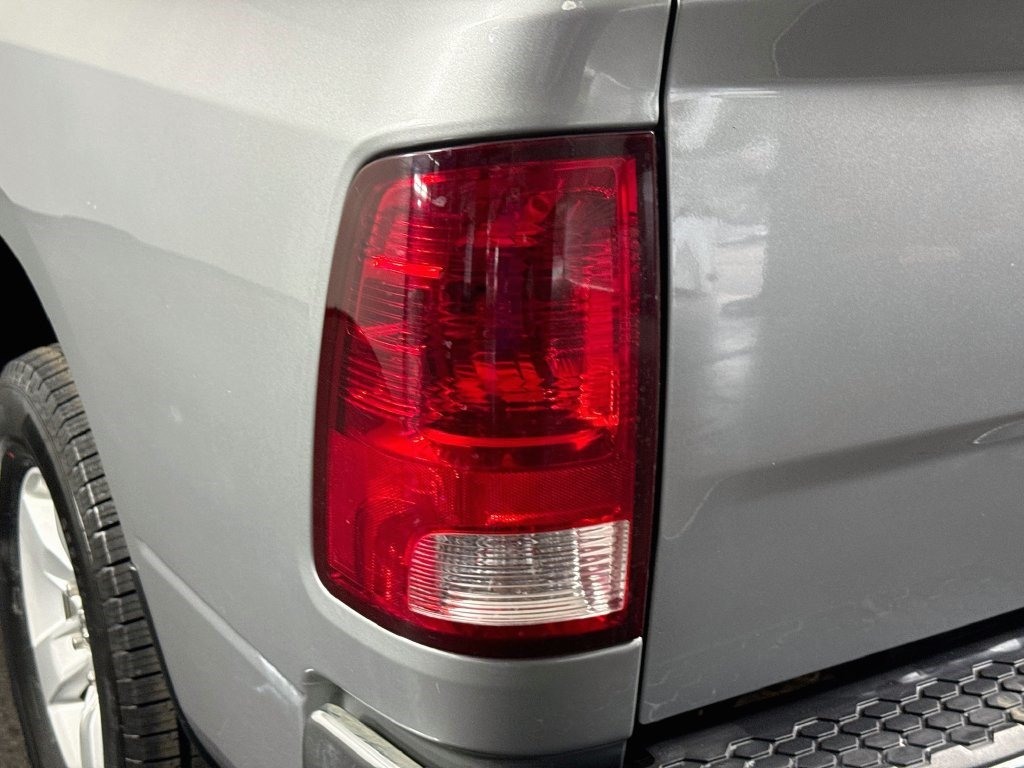 Used 2021 RAM 1500 Tradesman w/ Chrome Plus Package RWD image 29