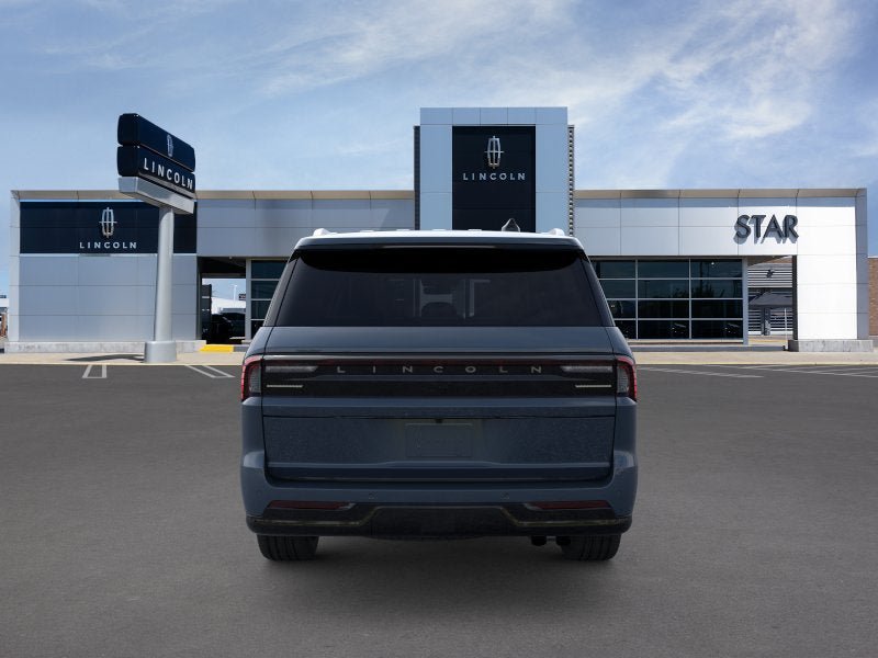 New 2026 Lincoln Navigator L Reserve AWD/4WD image 5